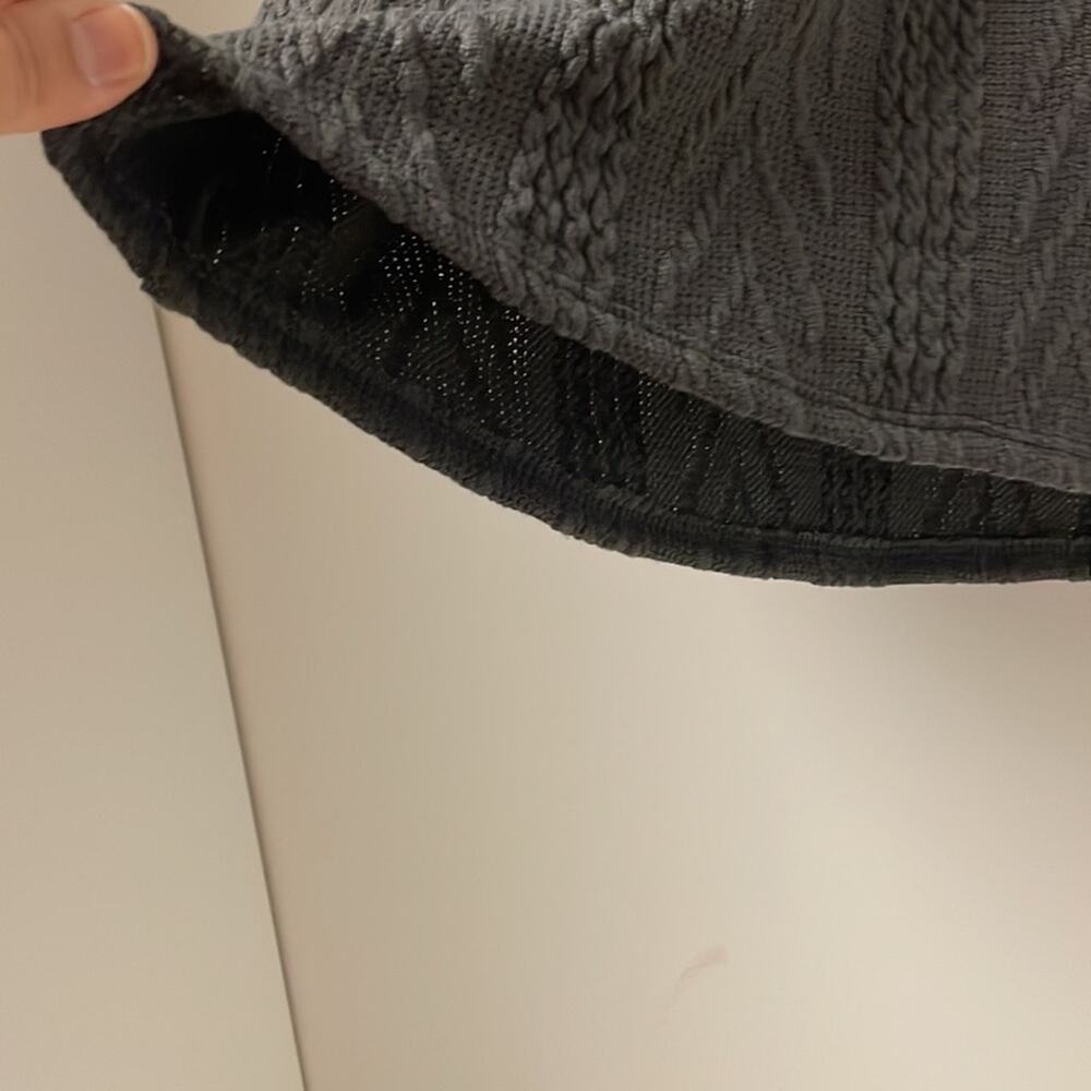 🔥🔥FIRE SALE🔥🔥 Crop thin cable top - Picture 6 of 12